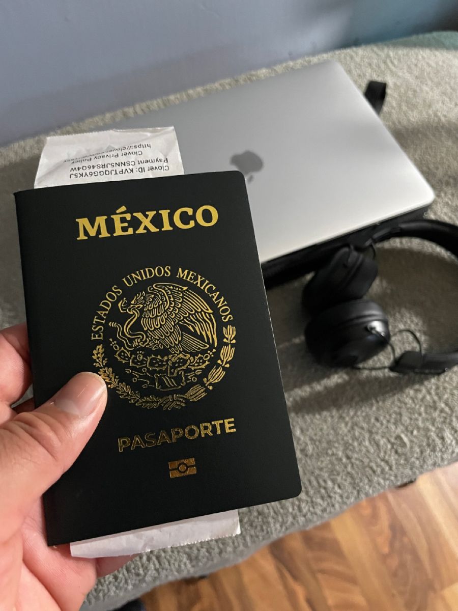 Purchase original Mexican Passport